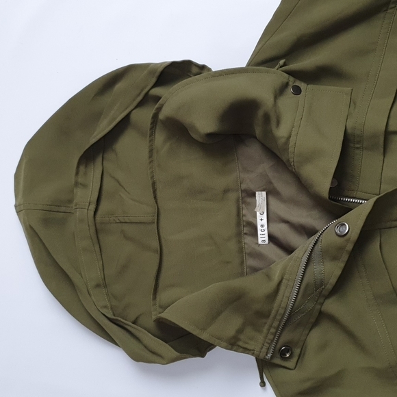 Alice and Olivia Hooded Oversized Vest - Picture 10 of 11